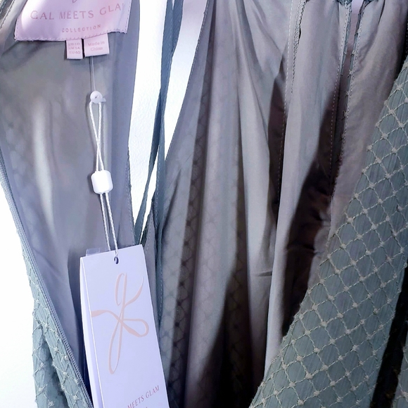 $188 NWT GAL MEETS GLAM Olive Fit & flare dress - Picture 4 of 10